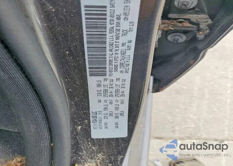 2020 Ram 1500 Laramie z USA, uszkodzony, nr VIN 1C6RREJT4LN146211